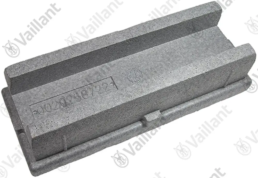 Graue Isolierung von Vaillant, rechteckige Form, mit zwei aufgesetzten Rändern, möglicherweise für einen Entleerungshahn, auf neutralem Hintergrund.